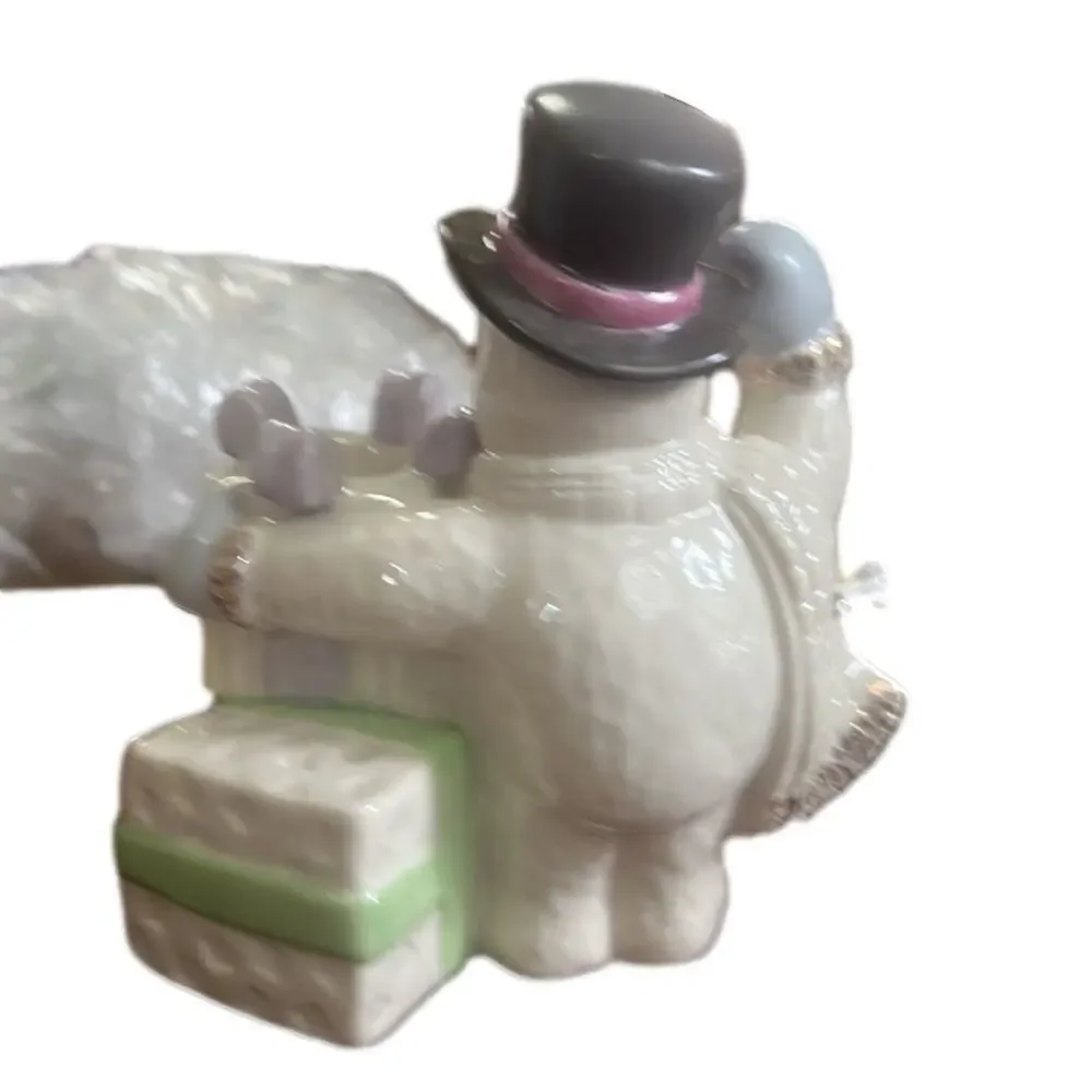 LENOX THE SNOWMAN CANDLESTICKS FINE PORCELAIN CHRISTMAS CANDLE‎ STICK HOLDER.